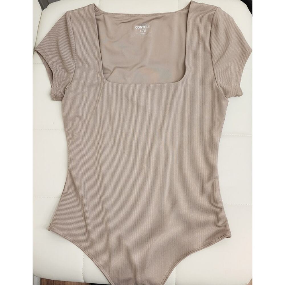 SWS Contour Fitted Tee Bodysuit - L